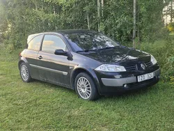 Svart Begagnad 2003 Renault Mégane II Halvkombi | 6 500 kr (Superpris)