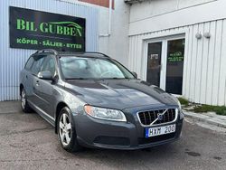 Grå Begagnad 2009 Volvo V70 Kinetic Kombi | 59 999 kr (Marknadspris)