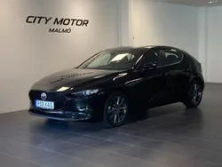 Svart Begagnad 2021 Mazda 3 Sky Halvkombi | 229 900 kr (Bra pris)