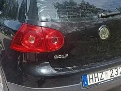 Svart Begagnad 2007 VW Golf V Sportline Halvkombi | 30 000 kr (Marknadspris)
