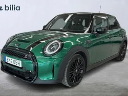 Grön Begagnad 2022 Mini Cooper S Halvkombi | 274 900 kr (Lite dyr)