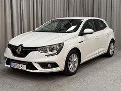 Vit Begagnad 2017 Renault Mégane IV Zen Halvkombi | 79 900 kr (Marknadspris)