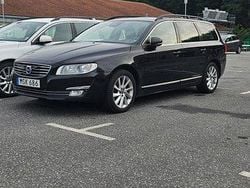 Svart Begagnad 2016 Volvo V70 Standard Kombi | 99 000 kr (Bra pris)
