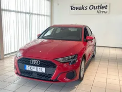 Röd Begagnad 2023 Audi A3 Sportback Proline Halvkombi | 269 900 kr (Marknadspris)