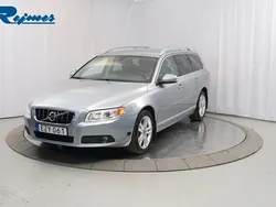 Silver (electric silver met.) Begagnad 2011 Volvo V70 Summum Kombi | 124 800 kr (Marknadspris)
