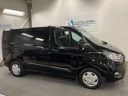 Svart Begagnad 2018 Ford Transit Custom Van | 139 000 kr (Bra pris)