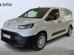 Vit Ny 2024 Toyota Proace City Van | 394 899 kr