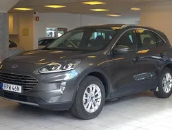 Grå Begagnad 2021 Ford Kuga SUV | 239 900 kr (Marknadspris)