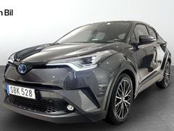 Mörkgrå Begagnad 2018 Toyota C-HR Executive SUV | 229 900 kr (Marknadspris)