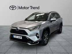 Silver Begagnad 2021 Toyota RAV4 Hybrid Edition SUV | 279 900 kr (Marknadspris)