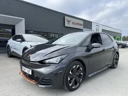 Mörkgrå (quasar grey metallic) Begagnad 2022 Cupra Born e-Boost Halvkombi | 299 000 kr (Marknadspris)