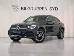 Grå Begagnad 2022 Mercedes GLC300e AMG SUV | 469 900 kr