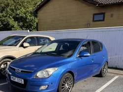 Blå Begagnad 2009 Hyundai i30 Halvkombi | 23 000 kr (Marknadspris)