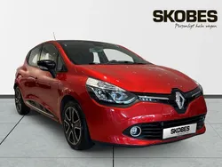 Röd Begagnad 2014 Renault Clio IV Dynamique Halvkombi | 79 900 kr (Marknadspris)