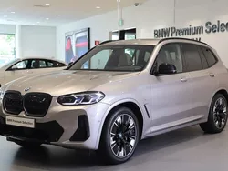 Silver Begagnad 2022 BMW iX3 M Sport SUV | 585 000 kr (Dyr)