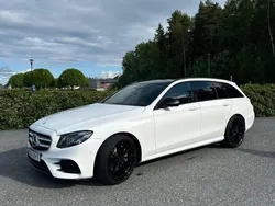 Vit Begagnad 2017 Mercedes E220 AMG Kombi | 275 000 kr (Lite dyr)