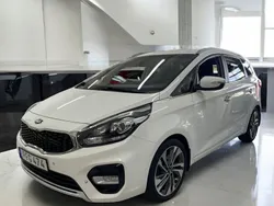 Vit Begagnad 2017 Kia Carens Minibuss | 114 900 kr (Marknadspris)