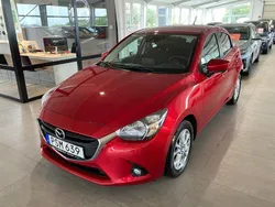Röd Begagnad 2015 Mazda 2 Halvkombi | 97 500 kr (Marknadspris)