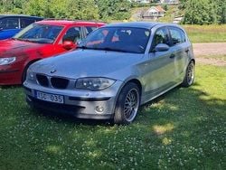 Grå Begagnad 2006 BMW 116 Advantage Halvkombi | 19 000 kr (Superpris)