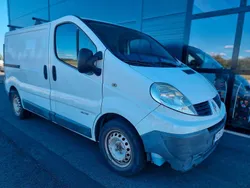Vit Begagnad 2009 Renault Trafic Van | 41 900 kr (Marknadspris)