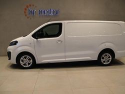 Vit Begagnad 2021 Opel Vivaro Van | 189 000 kr (Marknadspris)
