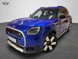 Blå Begagnad 2024 Mini Countryman SUV | 529 900 kr