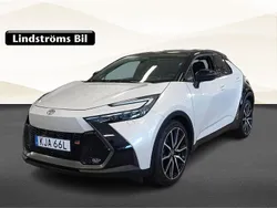 Vit Begagnad 2023 Toyota C-HR Edition SUV | 424 900 kr (Marknadspris)