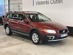 Röd Begagnad 2013 Volvo XC70 Momentum SUV | 169 900 kr (Lite dyr)