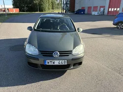 Grön Begagnad 2005 VW Golf IV Trendline Halvkombi | 27 900 kr (Marknadspris)