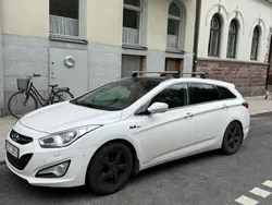 Vit Begagnad 2013 Hyundai i40 Kombi | 75 000 kr (Marknadspris)