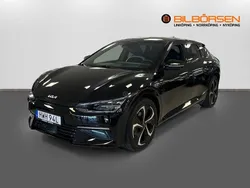 Svart Begagnad 2023 Kia EV6 2 SUV | 459 900 kr (Marknadspris)