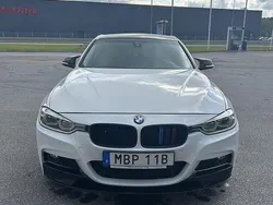 Vit Begagnad 2017 BMW 320 M Sport Sedan | 215 000 kr (Bra pris)
