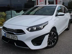 Vit Begagnad 2022 Kia Ceed Sportswagon Advance Kombi | 179 900 kr (Bra pris)
