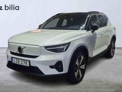 Vit Begagnad 2023 Volvo XC40 Single Motor SUV | 379 000 kr