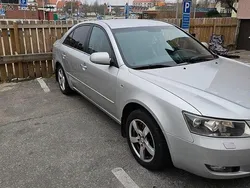 Silver Begagnad 2005 Hyundai Sonata Sedan | 39 000 kr (Dyr)
