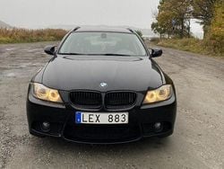 Svart Begagnad 2011 BMW 318 Kombi | 75 000 kr (Marknadspris)