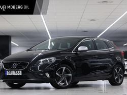 Svart Begagnad 2014 Volvo V40 R-Design Halvkombi | 189 900 kr (Marknadspris)