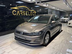 Ljusgrå (grå) Begagnad 2018 VW Polo Halvkombi | 149 800 kr (Marknadspris)