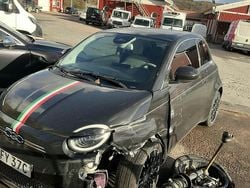 Grå Begagnad 2021 Fiat 500e La Prima | 149 000 kr