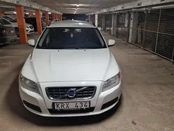 Vit Begagnad 2011 Volvo V70 Drive Kinetic Kombi | 55 000 kr (Superpris)