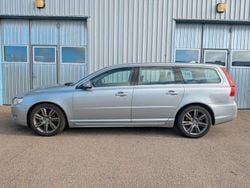 Grå Begagnad 2015 Volvo V70 Momentum Kombi | 99 900 kr (Bra pris)