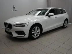 Vit Begagnad 2019 Volvo V60 Momentum Kombi | 269 900 kr (Bra pris)