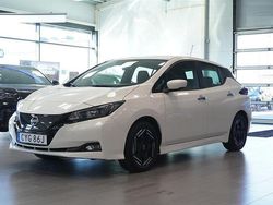 Vit Begagnad 2023 Nissan Leaf Acenta Halvkombi | 198 800 kr (Marknadspris)