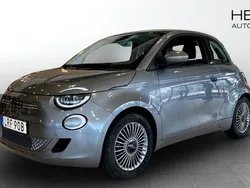 Grå (grey) Begagnad 2022 Fiat 500e Icon Halvkombi | 209 000 kr (Lite dyr)