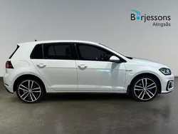 Begagnad 2020 VW Golf VIII GTE Sedan | 249 000 kr (Bra pris)