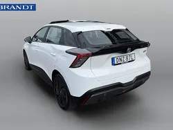 Vit Begagnad 2023 MG MG4 EV Halvkombi | 229 900 kr (Marknadspris)