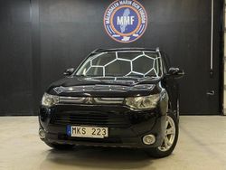 Svart Begagnad 2013 Mitsubishi Outlander SUV | 124 800 kr (Lite dyr)