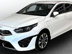 Vit Begagnad 2021 Kia Ceed Sportswagon Advance Kombi | 219 900 kr (Marknadspris)