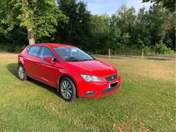Röd Begagnad 2016 Seat Leon Style Halvkombi | 105 000 kr (Marknadspris)