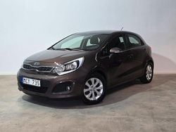 Brun Begagnad 2012 Kia Rio Halvkombi | 104 900 kr (Lite dyr)